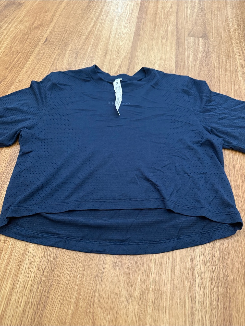 lululemon athletica Navy Long Sleeve Mesh Swiftly Cropped Oversized T shirt top